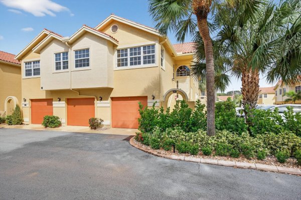 2121 S Ocean Blvd #603 Pompano Beach, FL 33062