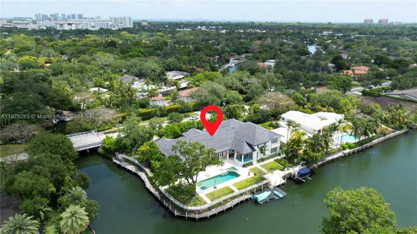 4600 Granada Blvd Coral Gables, FL 33146 4600 Granada Blvd Coral Gables, FL 33146