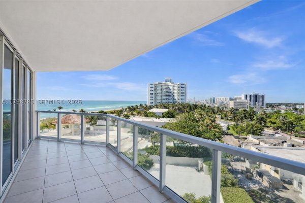 7330 Ocean Ter #8-C Miami Beach, FL 33141