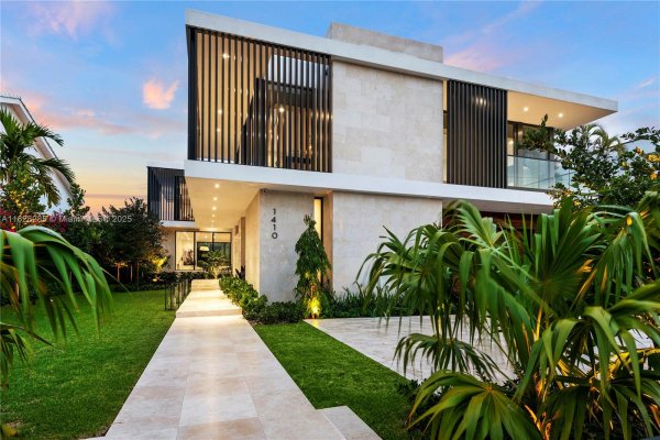 1410 S Biscayne Pt Rd Miami Beach, FL 33141 1410 S Biscayne Pt Rd Miami Beach, FL 33141