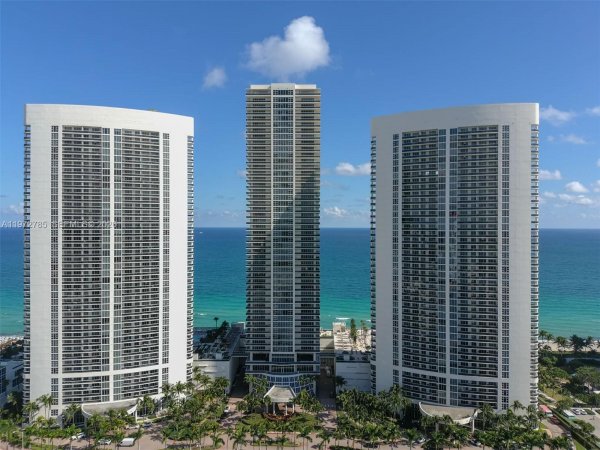 1830 S Ocean Dr #3011 Hallandale Beach, FL 33009
