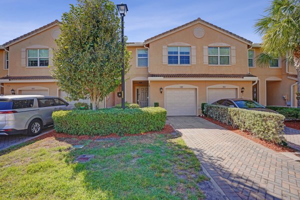 5889 Monterra Clb Lake Worth, FL 33463