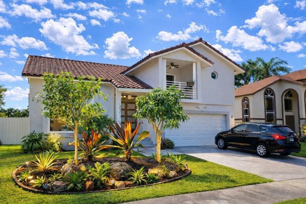 16070 SW 89th Ave Palmetto Bay, FL 33157