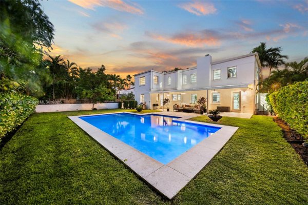 600 NE 55th Ter Miami, FL 33137