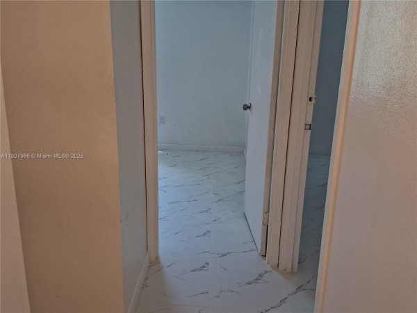 6103 SW 69th St #41 South Miami, FL 33143