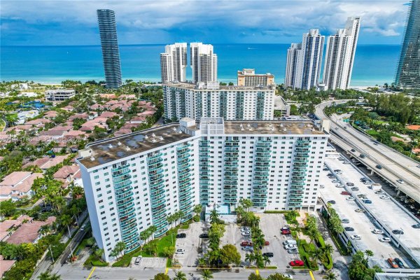 19380 Collins Ave #307 Sunny Isles Beach, FL 33160