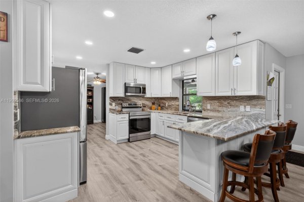 13174 N 174th Ct N Jupiter, FL 33478