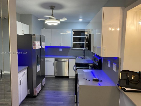 3751 SW 32nd Ct West Park, FL 33023