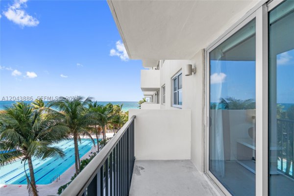 9273 Collins Ave #408 Surfside, FL 33154