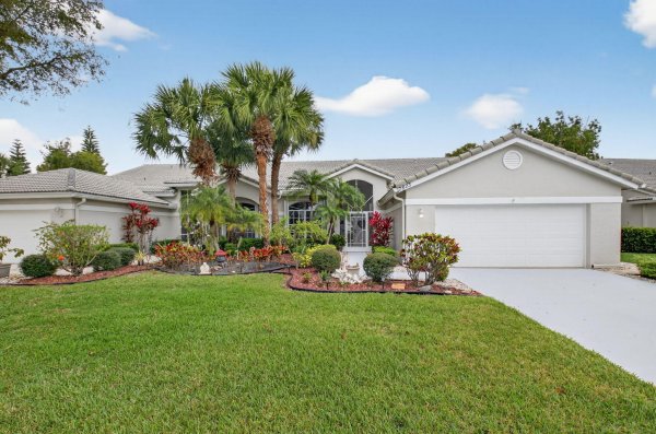 7823 Rockford Boynton Beach, FL 33472