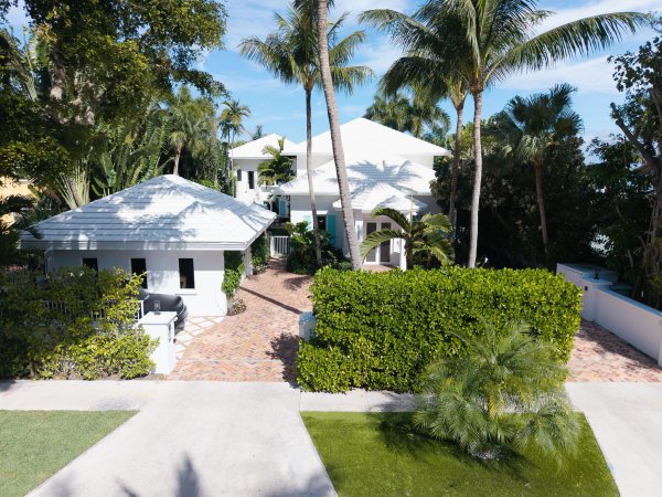 121 Seville Rd West Palm Beach, FL 33405