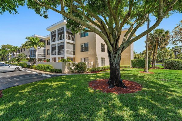 300 N Highway A1a #203c Jupiter, FL 33477