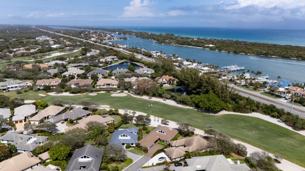 18534 SE Prestwick Jupiter, FL 33469