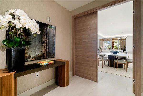 515 Valencia Ave #203 Coral Gables, FL 33134