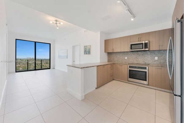 5350 NW 84th Ave #1905 Doral, FL 33166