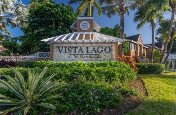 15689 SW 106th Ln #702 Miami, FL 33196