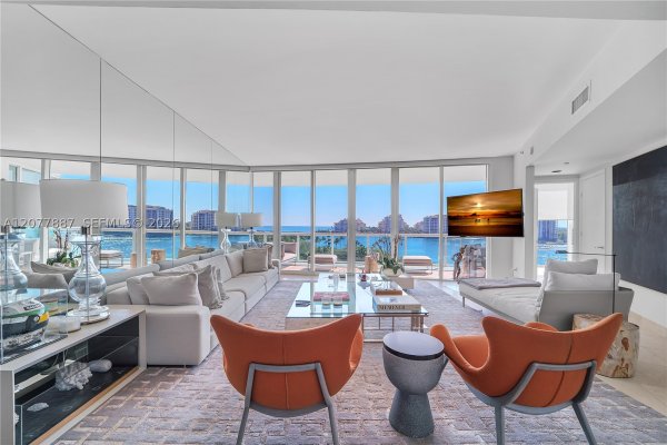 1000 S Pointe Dr #604 Miami Beach, FL 33139