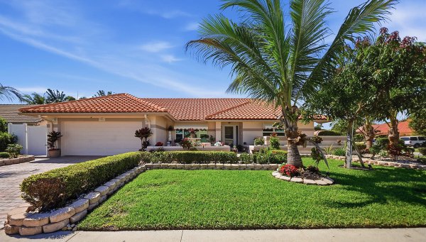 5884 Laurel Grn Boynton Beach, FL 33437