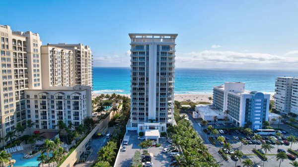 3730 N Ocean #12c Singer Island, FL 33404