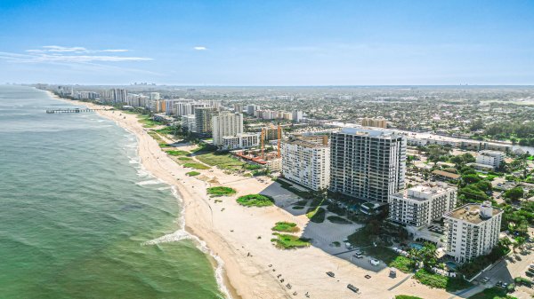 1116 N Ocean Blvd #1601 Pompano Beach, FL 33062
