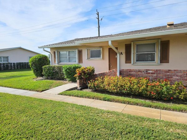 2581 Dudley Dr #A West Palm Beach, FL 33415