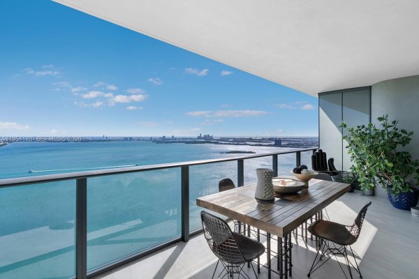 3131 NE 7th Ave #3905 Miami, FL 33137