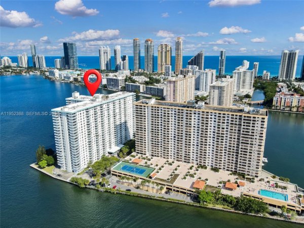 301 174th St #1018 Sunny Isles Beach, FL 33160