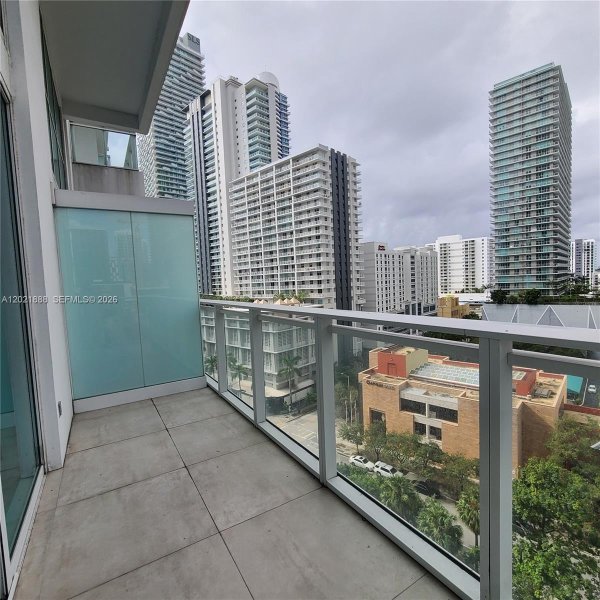 1080 Brickell Ave #1101 Miami, FL 33131