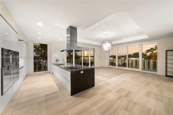 4701 N Meridian #315 Miami Beach, FL 33140