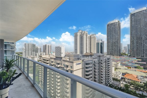 1100 S Miami Ave #1607 Miami, FL 33130