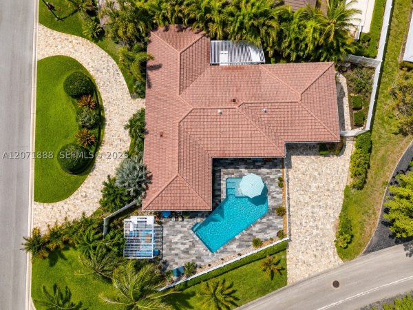 2615 NE 26th St Fort Lauderdale, FL 33305