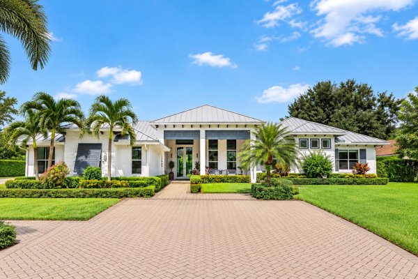 17664 Fieldbrook Cir Boca Raton, FL 33496