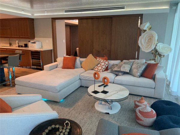 9401 Collins Ave #305 Surfside, FL 33154