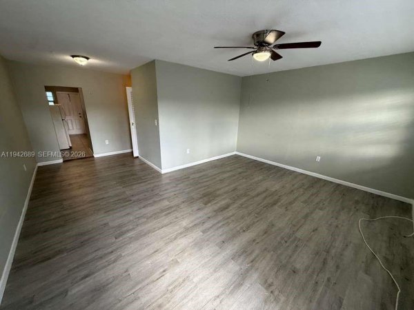 1451 NE 170th St #208A North Miami Beach, FL 33162