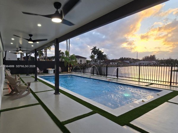 1680 SW 154th Path Miami, FL 33185