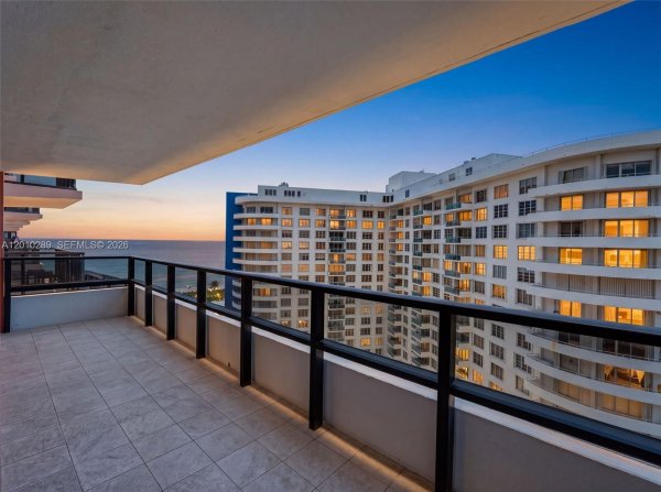 5225 Collins Ave #1519 Miami Beach, FL 33140