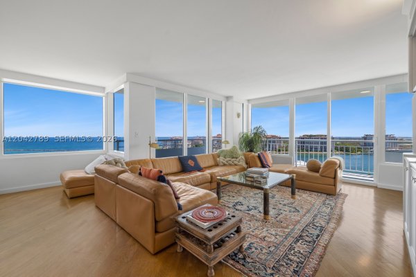 400 S Pointe Dr #1503/04 Miami Beach, FL 33139