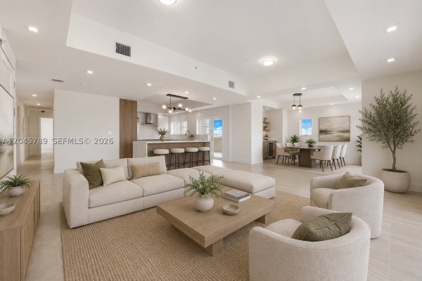 120 Salamanca Ave #PH Coral Gables, FL 33134