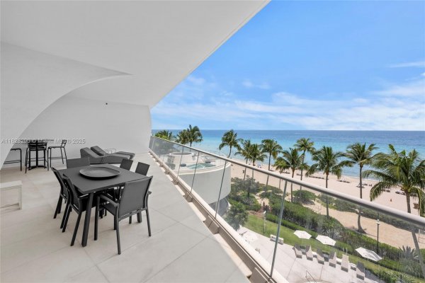 16901 Collins Ave #503 Sunny Isles Beach, FL 33160