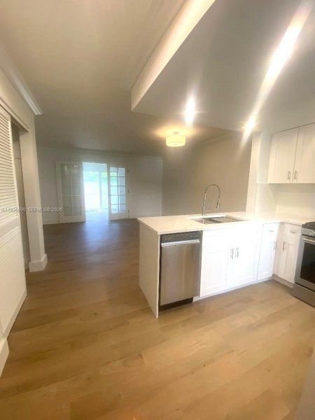 8650 SW 67th Ave #1018 Pinecrest, FL 33156