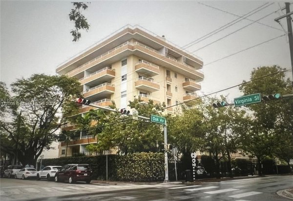 3304 Virginia St #7B Miami, FL 33133