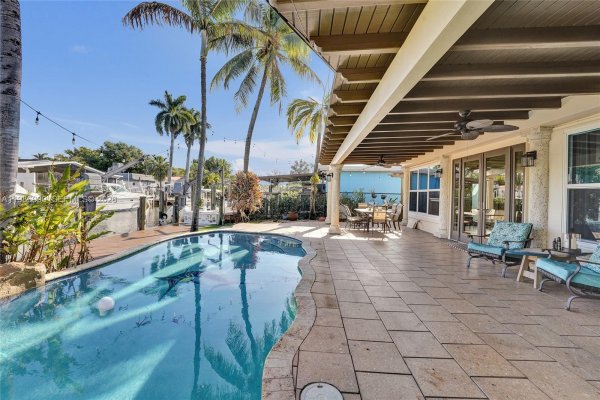 1446 Nautilus Isle Dania Beach, FL 33004