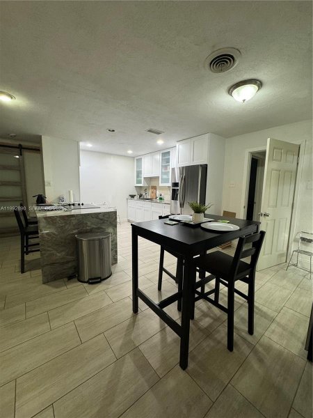 5890 NW 16th Ct Sunrise, FL 33313