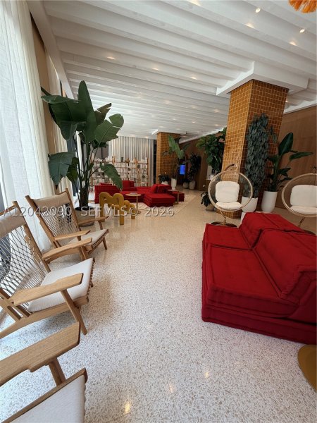 90 NE 32nd St #706 Miami, FL 33137