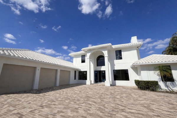 2000 Henley Wellington, FL 33414