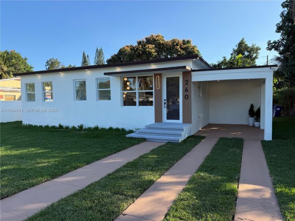 260 NW 119th St Miami, FL 33168
