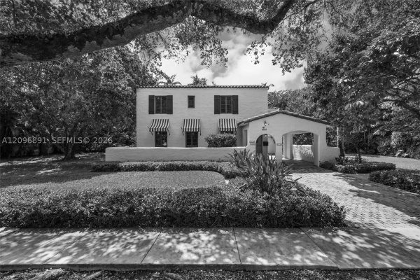 1140 Asturia Ave Coral Gables, FL 33134