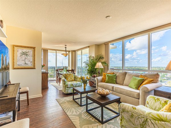 610 W Las Olas #1213N Fort Lauderdale, FL 33312