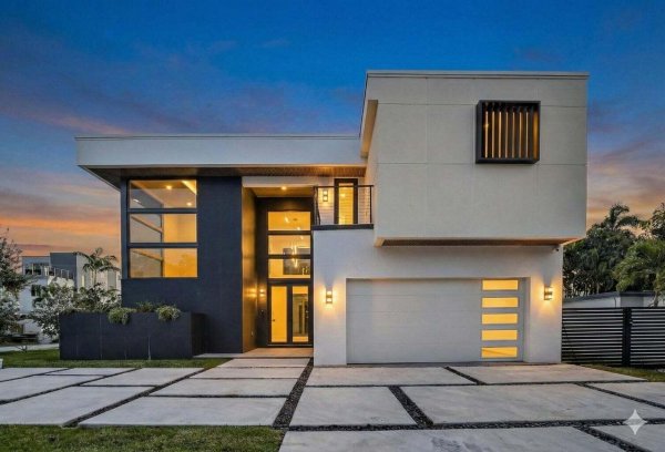 750 NE 16th Fort Lauderdale, FL 33304