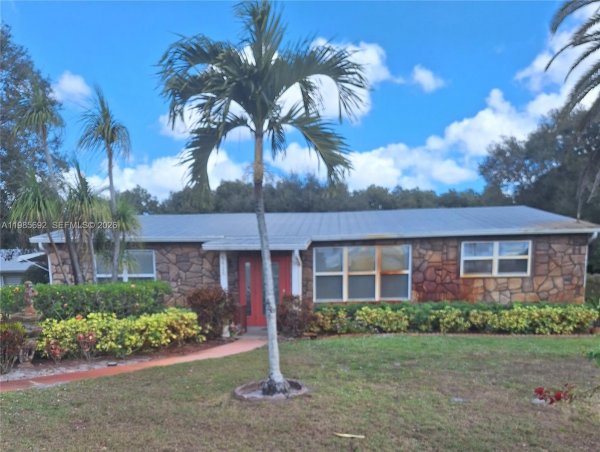5525 SE Ault Ave Stuart, FL 34997